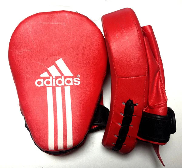Лапы Кожанные GREENHIL,TITLE,REBOK,ADIDAS,EVERLAST,LEON,REYVEL 2023